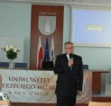13.06.2014 - Wykład dr n. med. Marcina Wrońskiego Pt. &bdquo;Najczęstsze problemy zdrowotne występujące u wnuk&oacute;w&rdquo; na zakończenie Roku Akademickiego 2013\2014 Uniwersytetu Trzeciego Wieku.